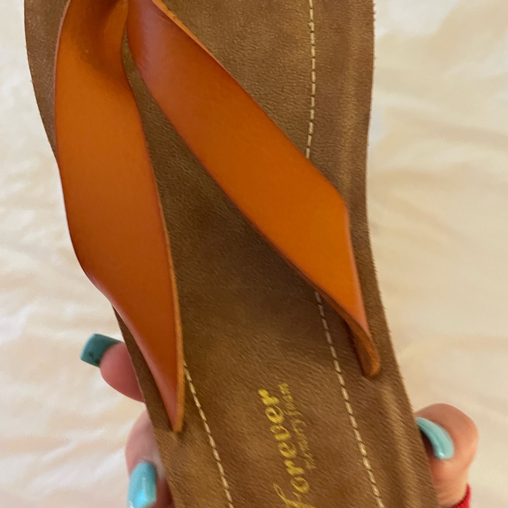 flip flops - Picture 3 of 4